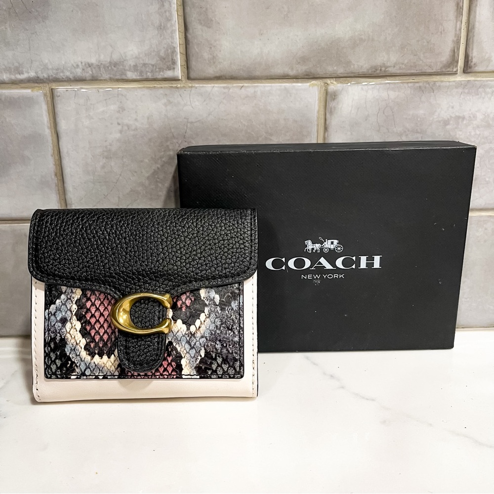 NWT Coach Snakeskin Tabby Wallet - Multi